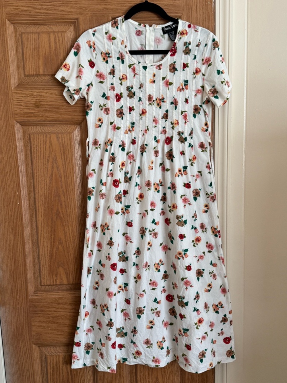 90’s White Floral Midi Dress with Pink & Red Blooms